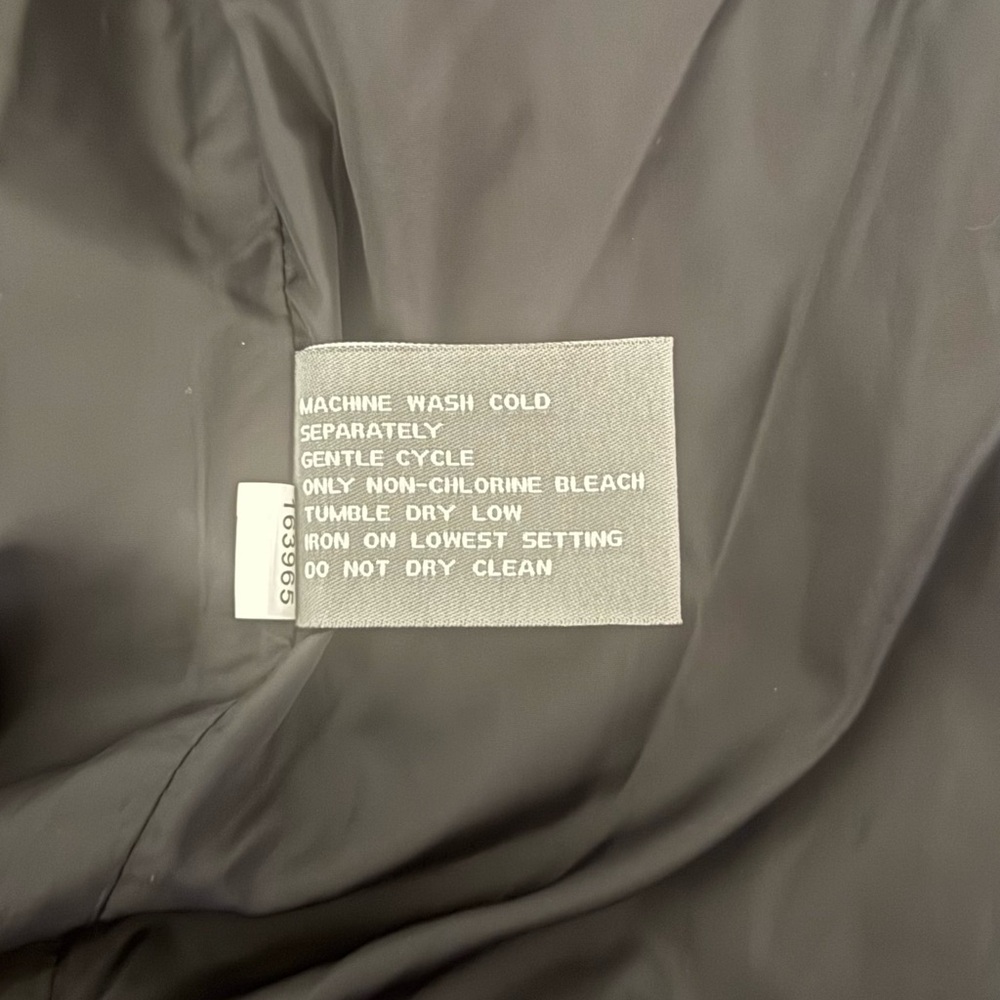 Michael Kors Black Puffer Jacket (M) - Picture 6 of 10